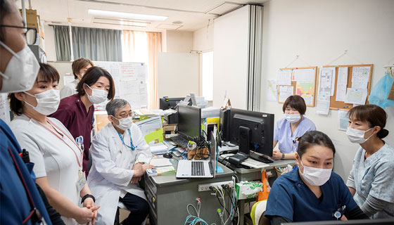 横浜市立大学名誉教授である長谷川修先生